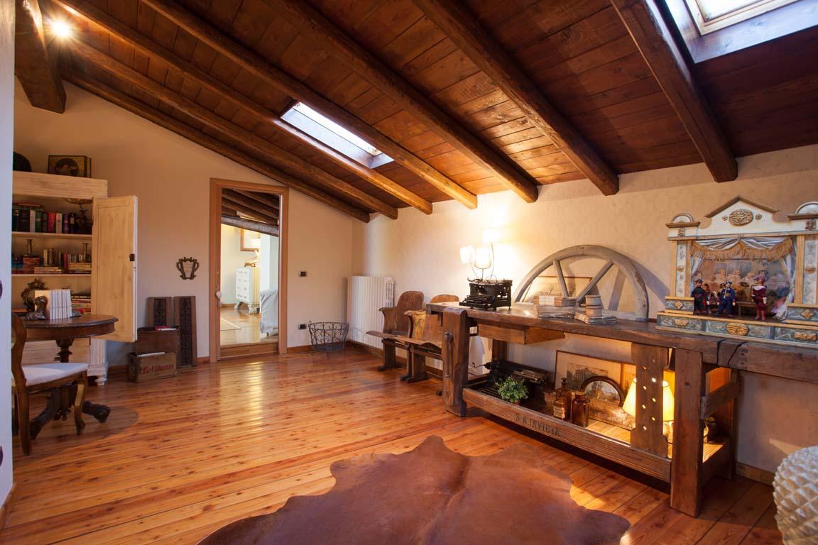 B&B Relais Al Borgo Сомма-Ломбардо Экстерьер фото